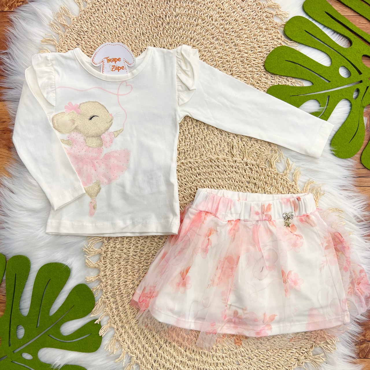 Conj. Blusa Coelhinha Bailarina e Short Saia em Tule - Off White